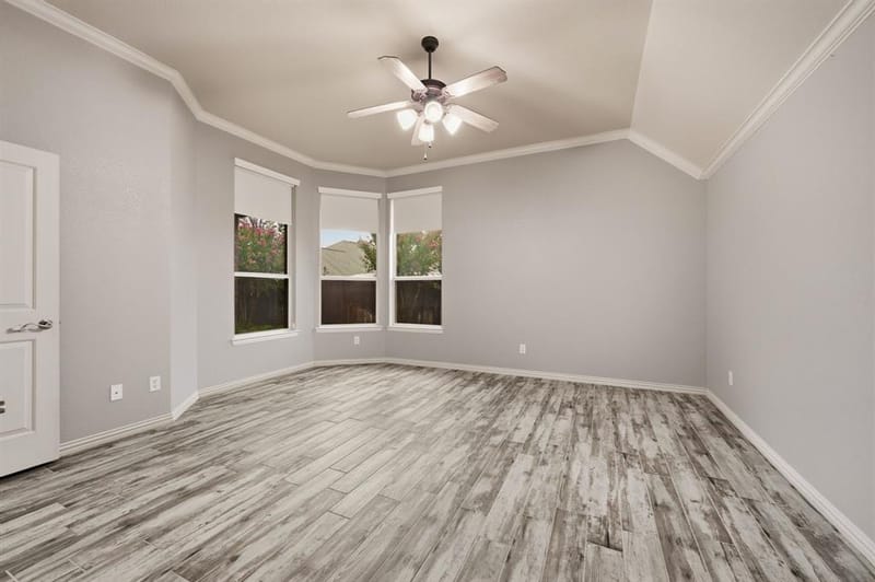 307 Park Haven Boulevard, Euless TX 76039 - Photo 19