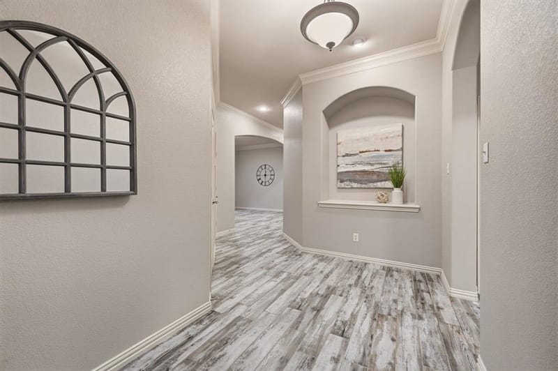 307 Park Haven Boulevard, Euless TX 76039 - Photo 8