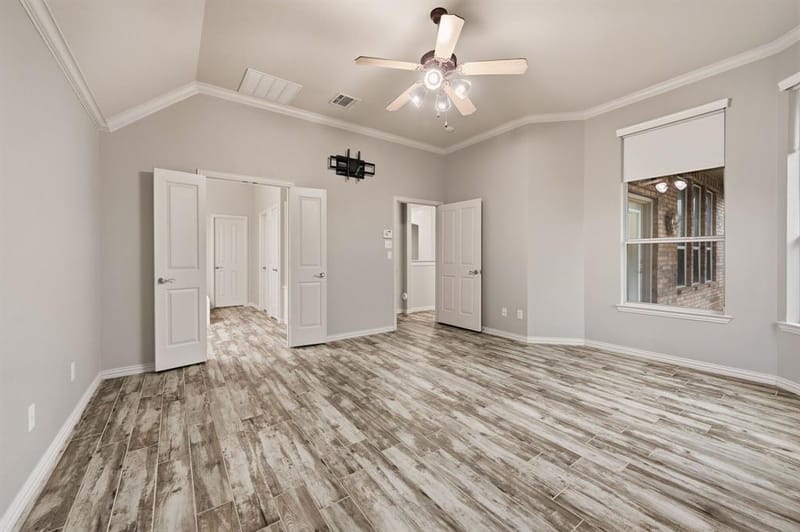 307 Park Haven Boulevard, Euless TX 76039 - Photo 21
