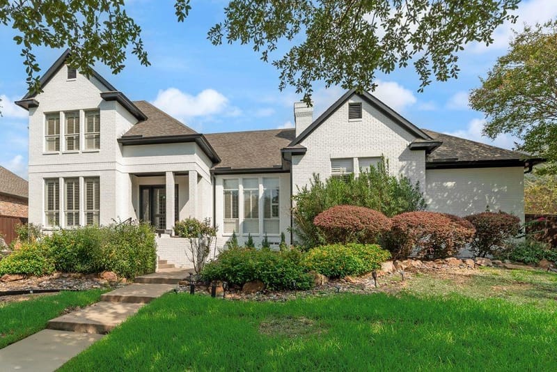 2217 Clearspring Drive S, Irving TX 75063 - Photo 3
