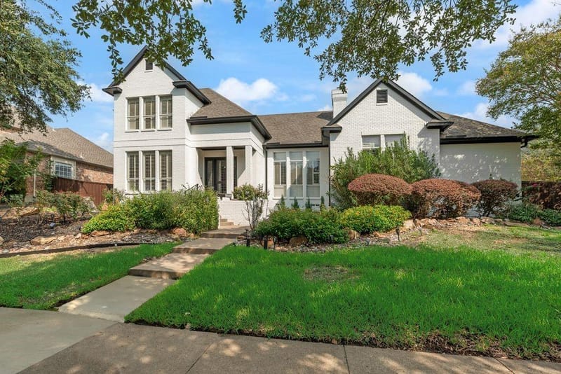 2217 Clearspring Drive S, Irving TX 75063 - Photo 32
