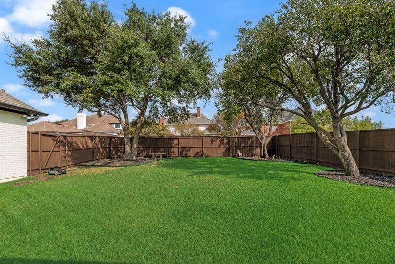 2217 Clearspring Drive S, Irving TX 75063 - Photo 31