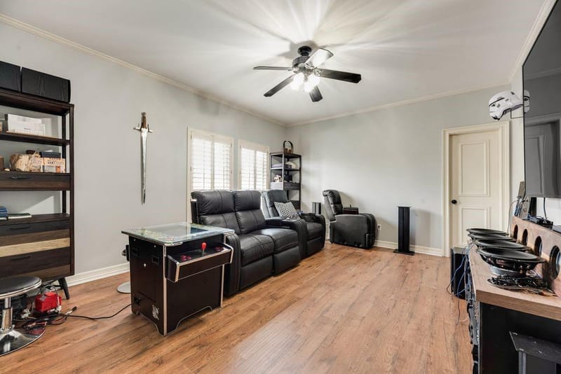 2217 Clearspring Drive S, Irving TX 75063 - Photo 25
