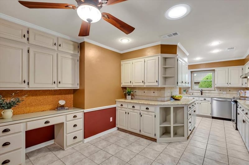 1111 Berkshire Court, Trophy Club TX 76262 - Photo 16