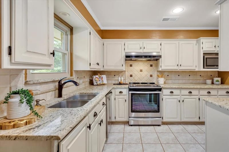 1111 Berkshire Court, Trophy Club TX 76262 - Photo 14