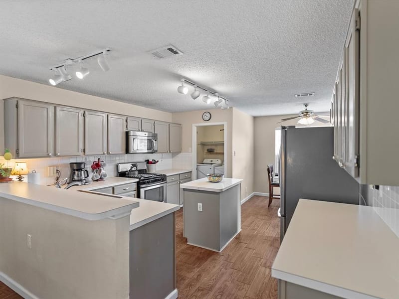 7501 Gillon Drive, Rowlett TX 75089 - Photo 13