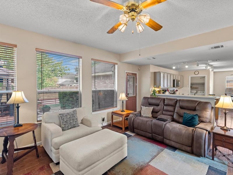 7501 Gillon Drive, Rowlett TX 75089 - Photo 12