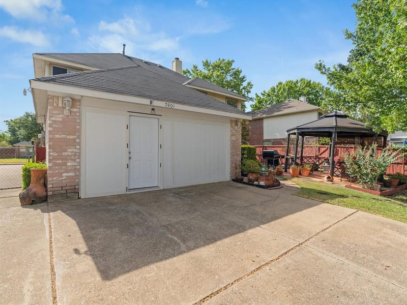 7501 Gillon Drive, Rowlett TX 75089 - Photo 36
