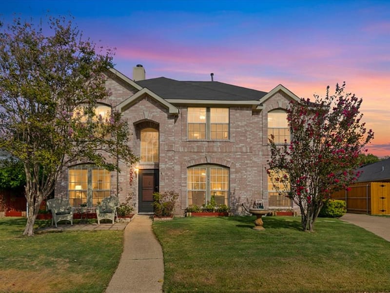 7501 Gillon Drive, Rowlett TX 75089