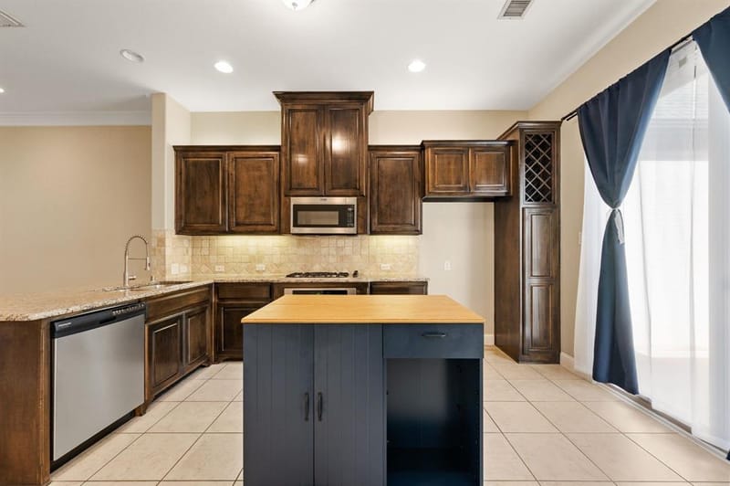832 Lake Vista Place, Coppell TX 75019 - Photo 11