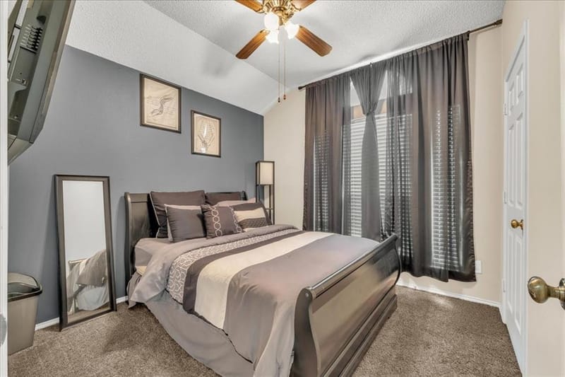 6608 Stetter Drive, Arlington TX 76001 - Photo 15