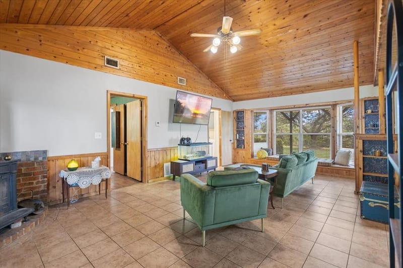 2360 Elk Road, Gilmer TX 75644 - Photo 6