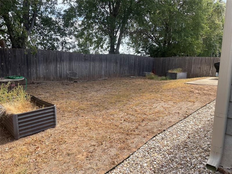 10709 Fallbrook Road, Waco TX 76708 - Photo 3