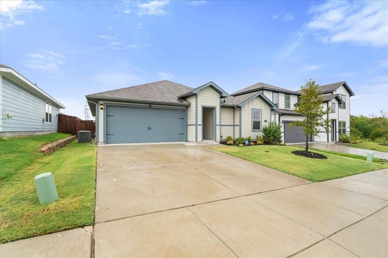 707 Sunlight Loop, Princeton TX 75407 - Photo 2