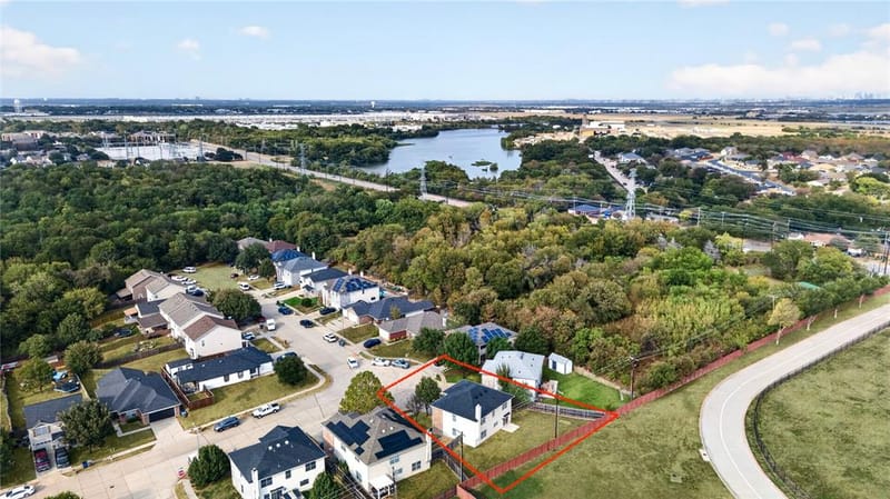 1336 Kiwi Court, Dallas TX 75051 - Photo 35
