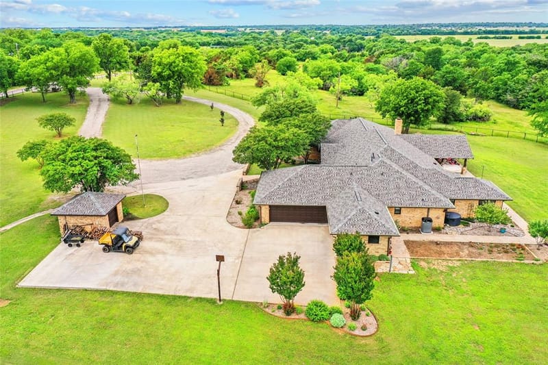 4517 Old Sherman Road, Whitesboro TX 76273 - Photo 4