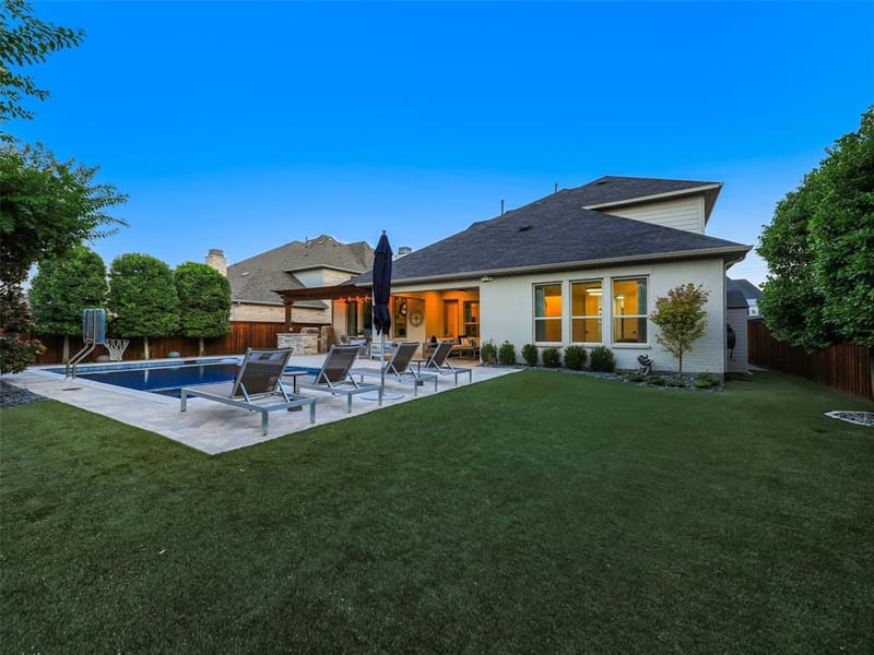 4108 Katmai Drive, Frisco TX 75033 - Photo 2