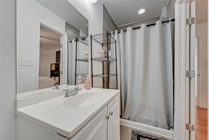 6555 Calmont Avenue, Fort Worth TX 76116 - Photo 25
