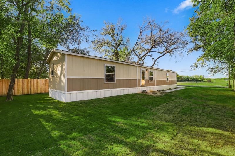 517 Main Street, Bridgeport TX 76426 - Photo 26