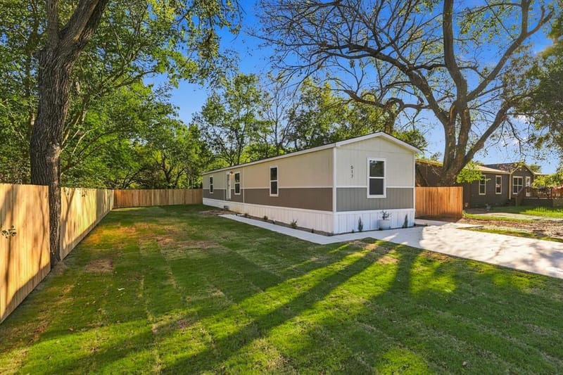 517 Main Street, Bridgeport TX 76426 - Photo 28