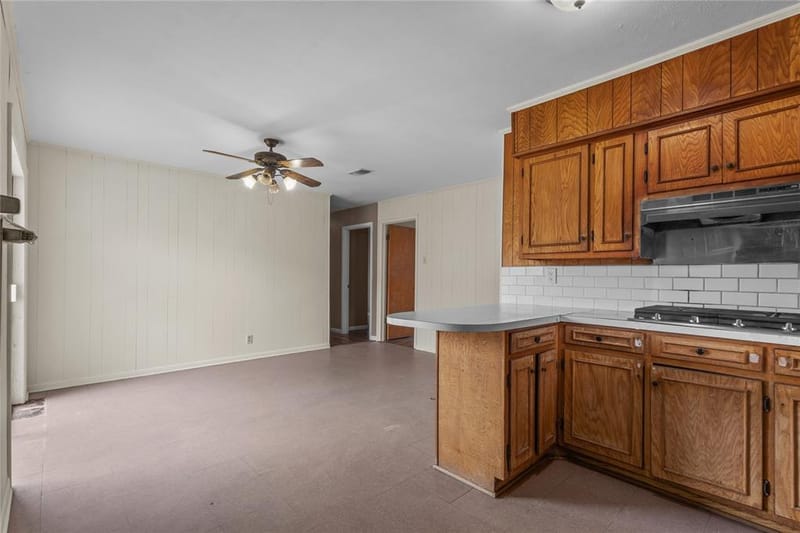 1240 E Jefferson Street, Van Alstyne TX 75495 - Photo 9