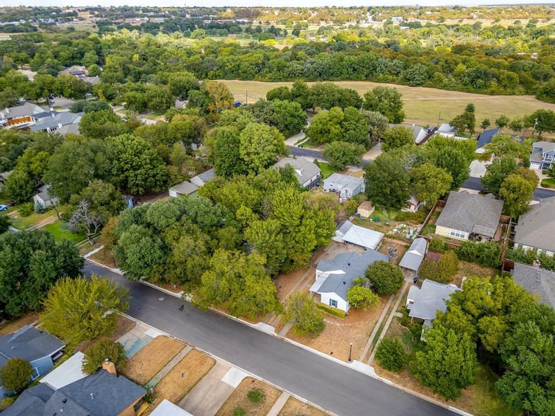 720 Northwood Road, Fort Worth TX 76107 - Photo 6