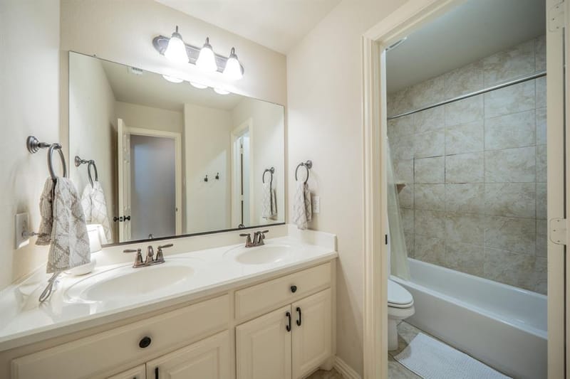 8516 Markham Drive, Frisco TX 75035 - Photo 30