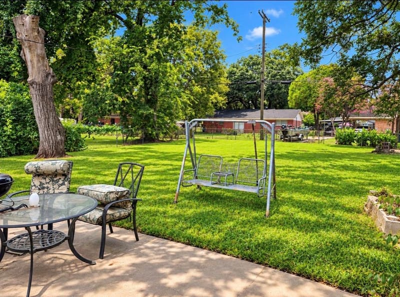 466 Iroquois Trail, Shreveport LA 71107 - Photo 2