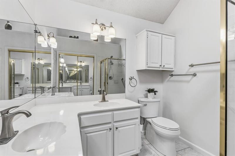 2031 Greenview Drive # A, Carrollton TX 75010 - Photo 17
