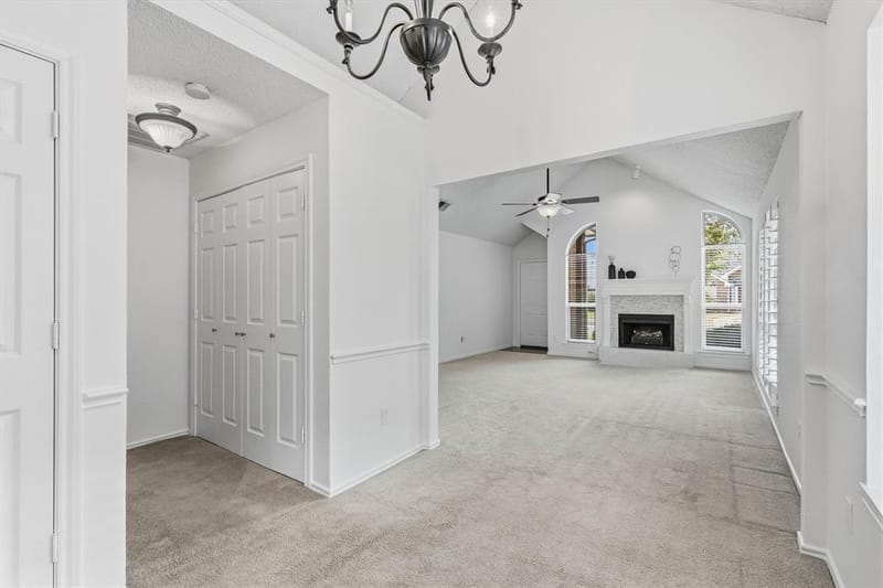 2031 Greenview Drive # A, Carrollton TX 75010 - Photo 12