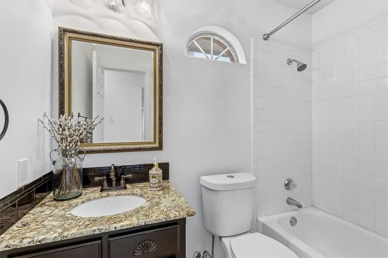 2031 Greenview Drive # A, Carrollton TX 75010 - Photo 22