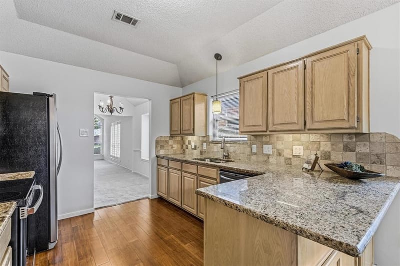2031 Greenview Drive # A, Carrollton TX 75010 - Photo 7