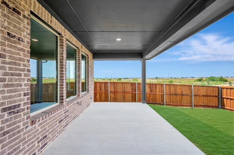 344 Kathryn Drive, Fort Worth TX 76052 - Photo 6