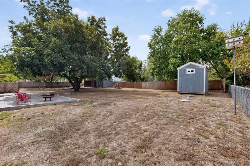 2060 Trailwood Drive W, Burleson TX 76028 - Photo 21