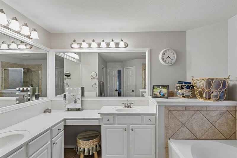 10404 Bear Creek Trail, Fort Worth TX 76244 - Photo 12
