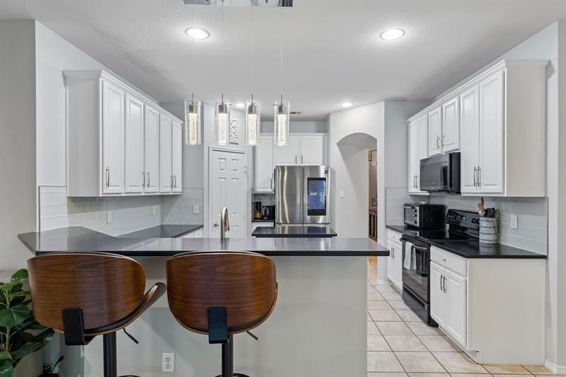 10404 Bear Creek Trail, Fort Worth TX 76244 - Photo 7