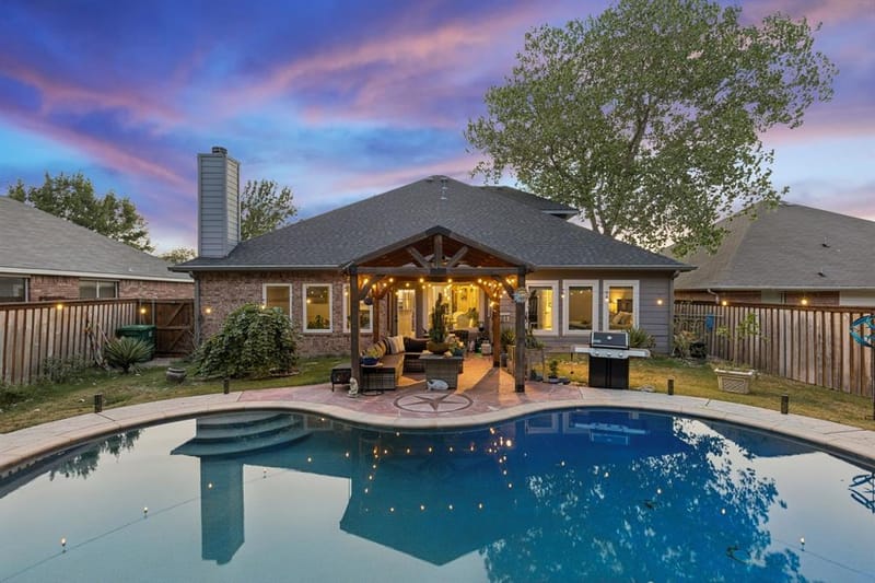 10404 Bear Creek Trail, Fort Worth TX 76244