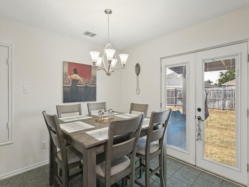 5714 Firethorn Drive, Dallas TX 75249 - Photo 7
