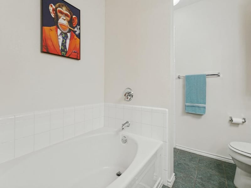 5714 Firethorn Drive, Dallas TX 75249 - Photo 15