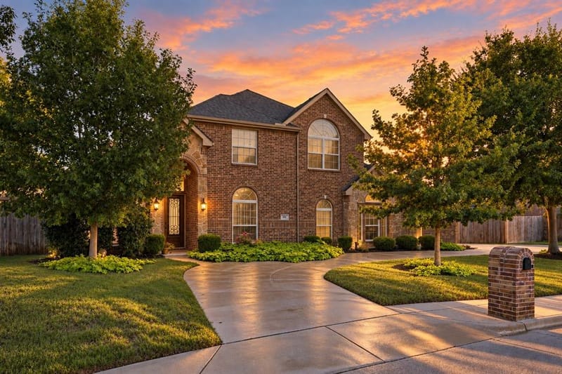 305 Fountain Creek Court, Ovilla TX 75154
