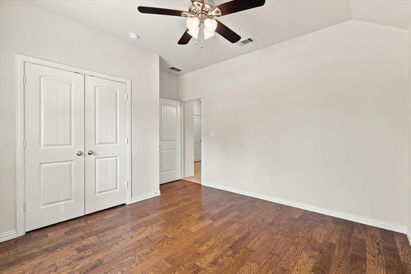 1629 Falconet Court, Carrollton TX 75010 - Photo 6