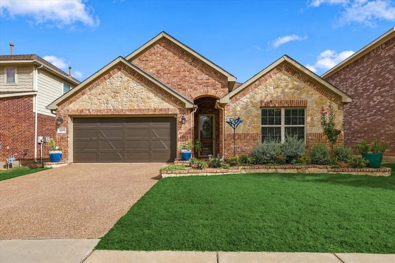 1629 Falconet Court, Carrollton TX 75010