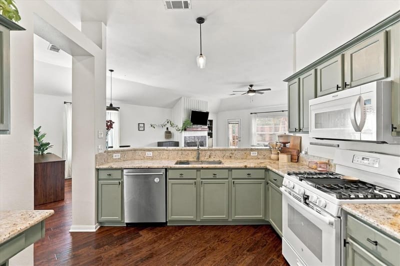 1216 Tanner Drive, Lewisville TX 75077 - Photo 18