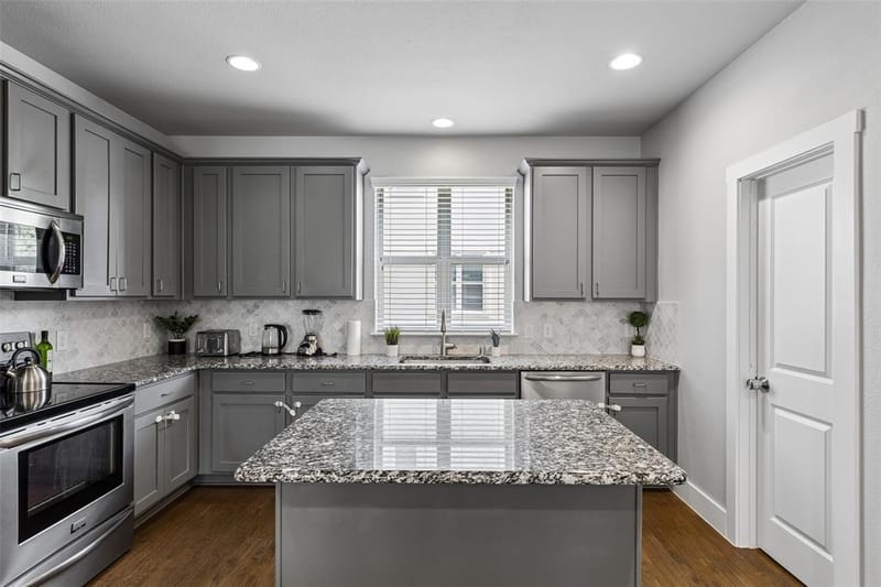 1303 Rancho Mirage Drive, Dallas TX 75204 - Photo 13