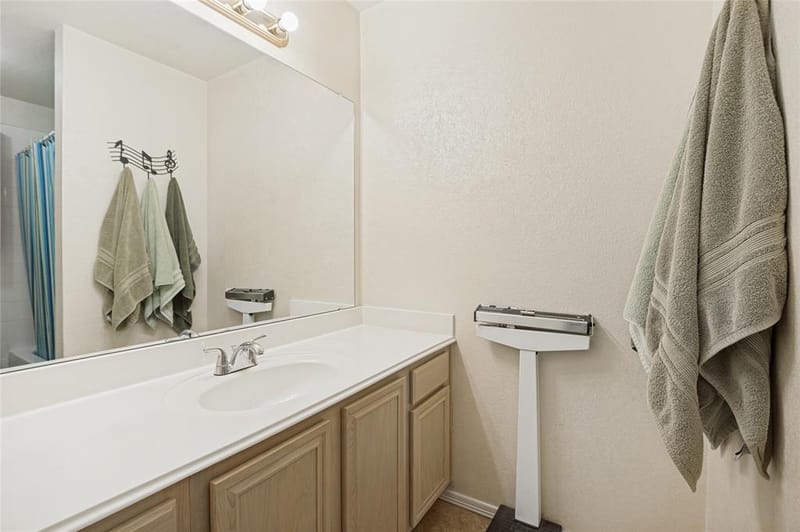 1374 Forest Creek Drive, Lewisville TX 75067 - Photo 21