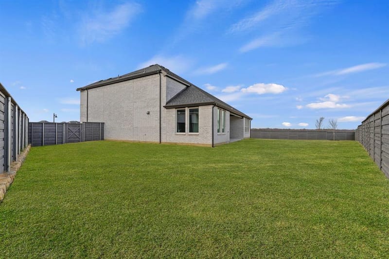 501 Jacob Drive, Little Elm TX 76227 - Photo 9