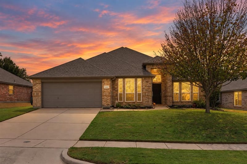 2402 Mallory Drive, Corinth TX 76210 - Photo 2