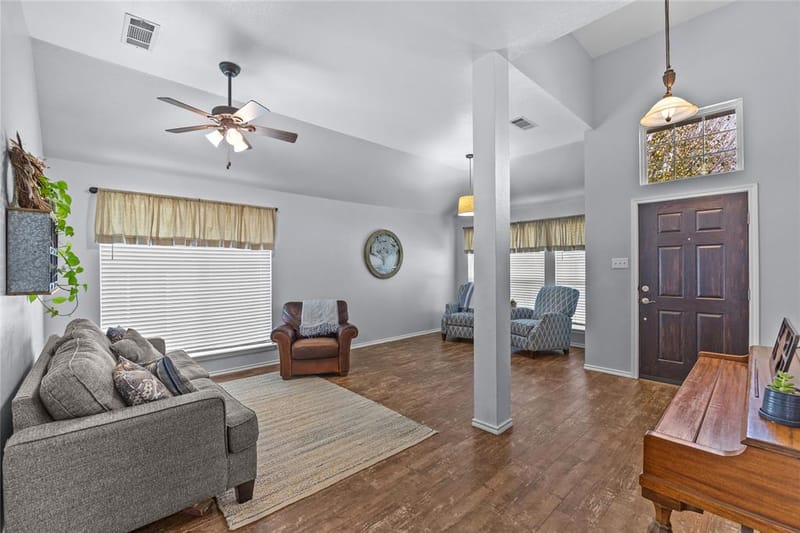 2402 Mallory Drive, Corinth TX 76210 - Photo 12