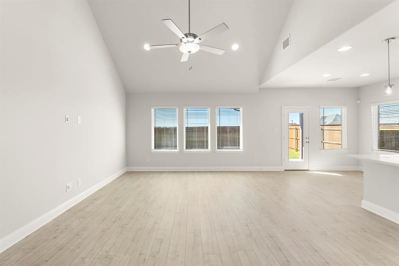 2126 Bloomsbury Lane, Forney TX 75126 - Photo 10