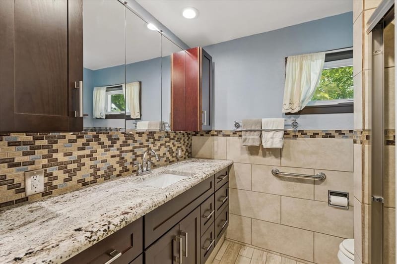4850 Westcreek Drive, Fort Worth TX 76133 - Photo 7